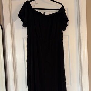 SHEIN Black Off-Shoulder Jumpsuit